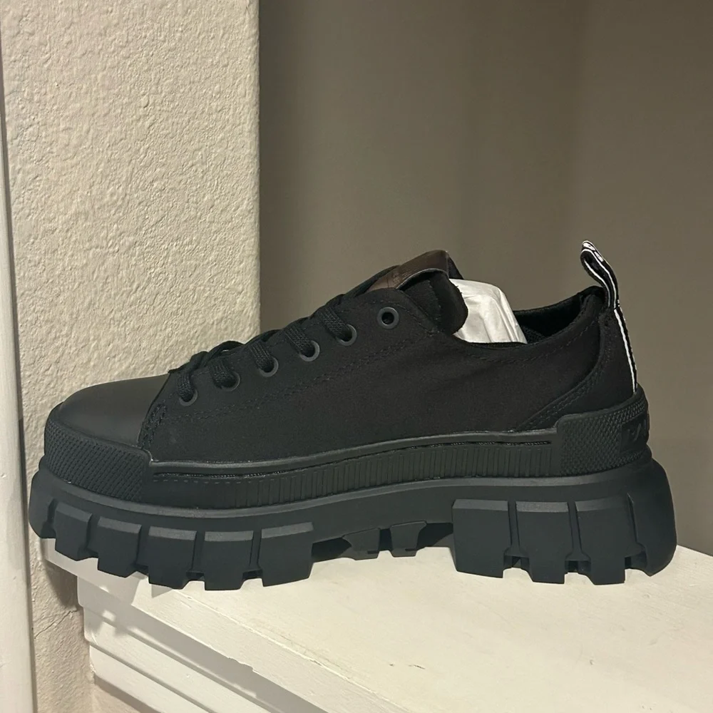 Palladium Industrial Shoes Women’s 6.5 Medium REVOLT LO TX Black 97243-010-M NEW - Picture 3 of 10